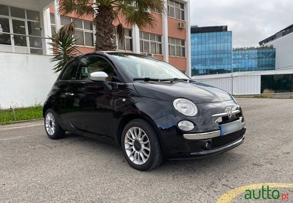 2013' Fiat 500C photo #3
