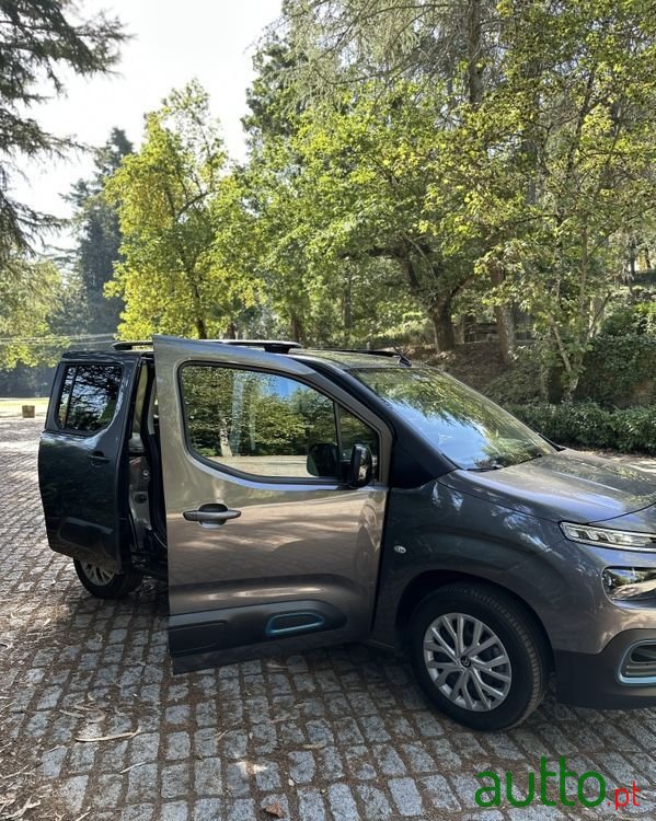 2022' Citroen E-Berlingo M Shine Pack photo #3