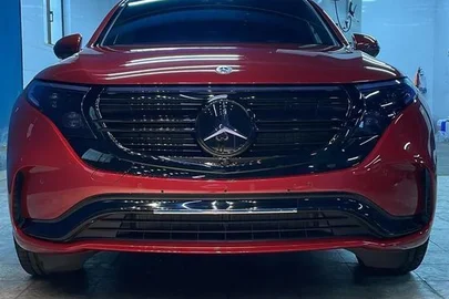 2021' Mercedes-Benz EQC 400 4Matic