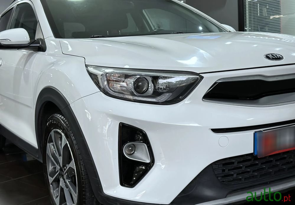 2018' Kia Stonic 1.0 T-Gdi Drive photo #5