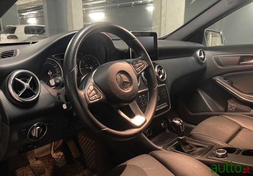 2018' Mercedes-Benz A 180 D Amg Line photo #6