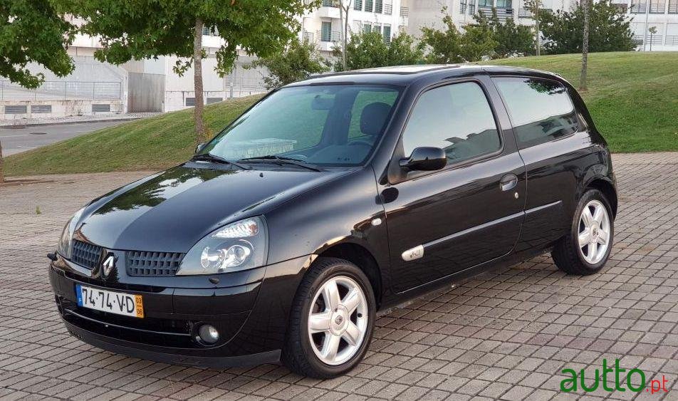 2003' Renault Clio 1.5 Dci Full Extras photo #2