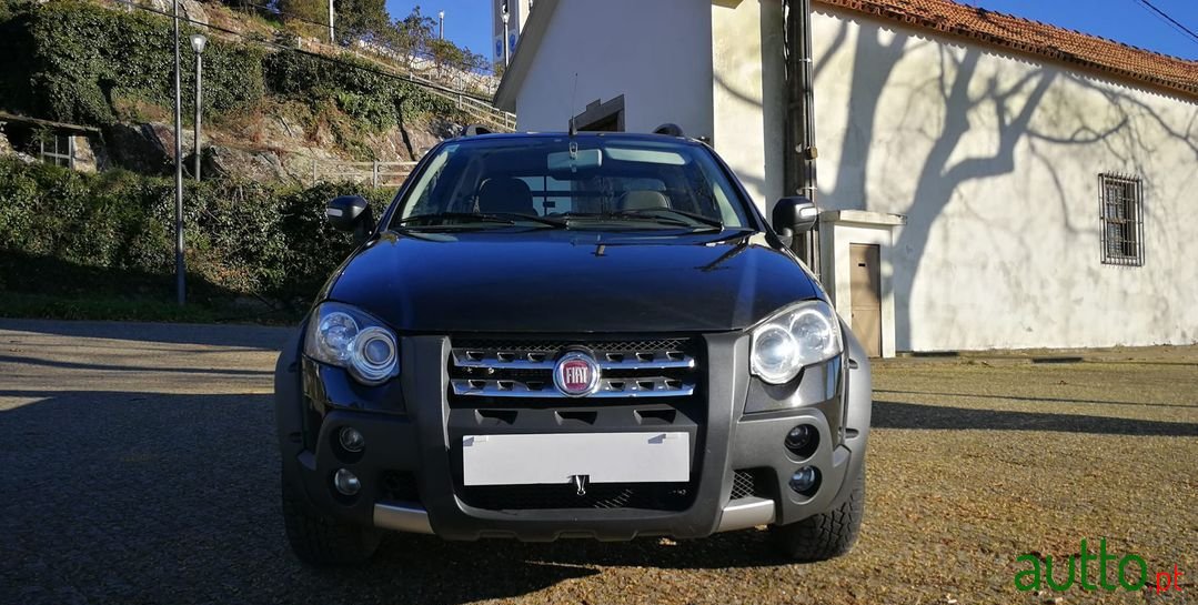 2012' Fiat Strada photo #3