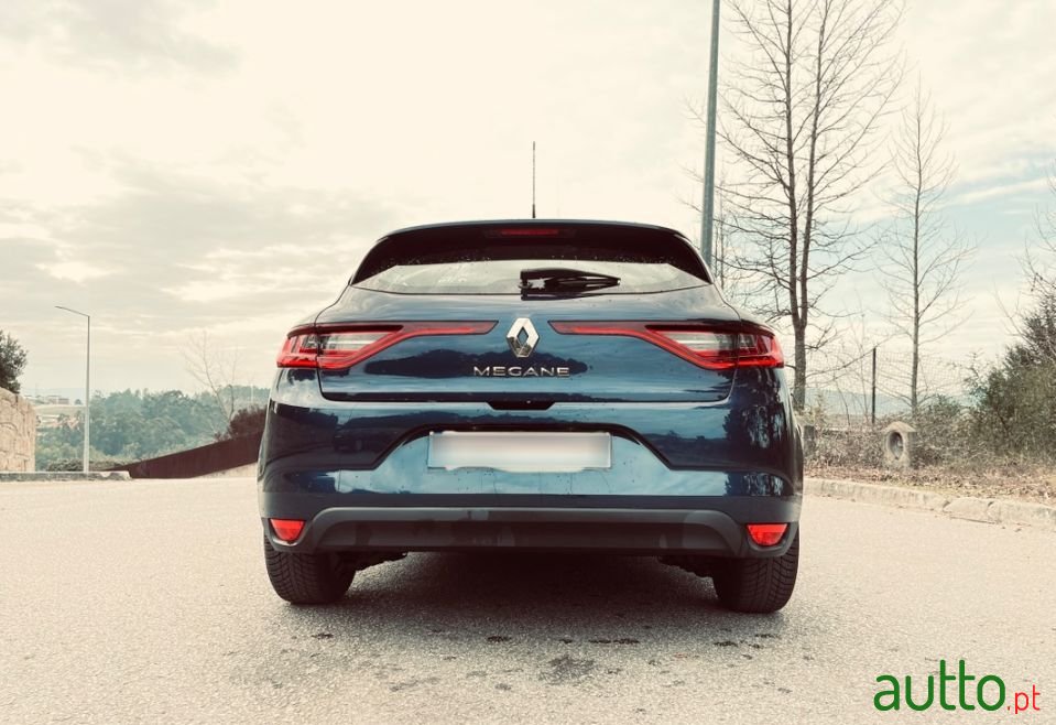 2016' Renault Megane photo #4