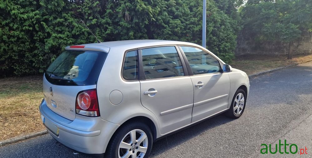 2005' Volkswagen Polo 1.2 Confortline photo #5