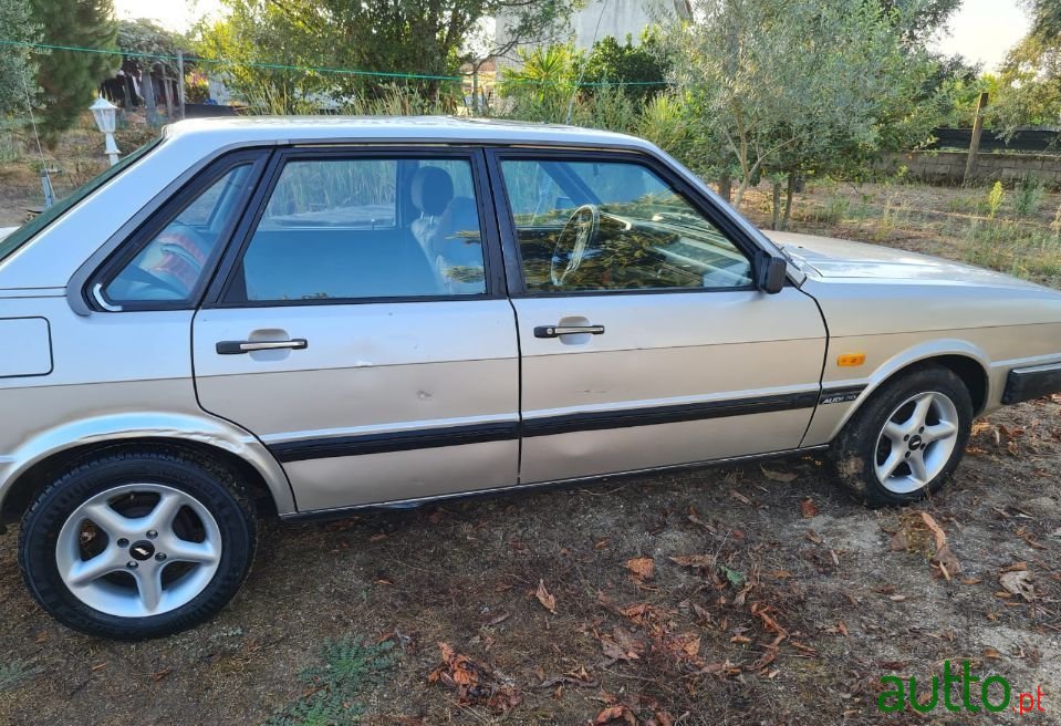 1983' Audi 80 photo #2