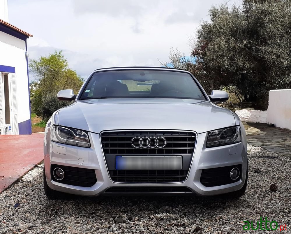 2010' Audi A5 photo #5