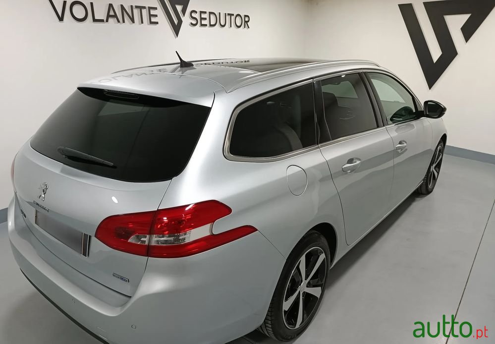 2016' Peugeot 308 Sw photo #6