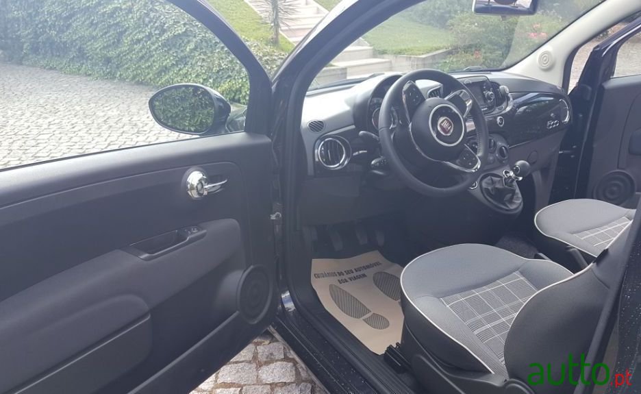 2018' Fiat 500 Lounge photo #2
