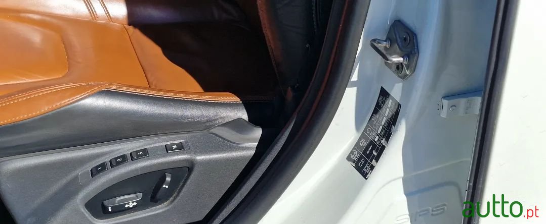 2013' Volvo V60 photo #3