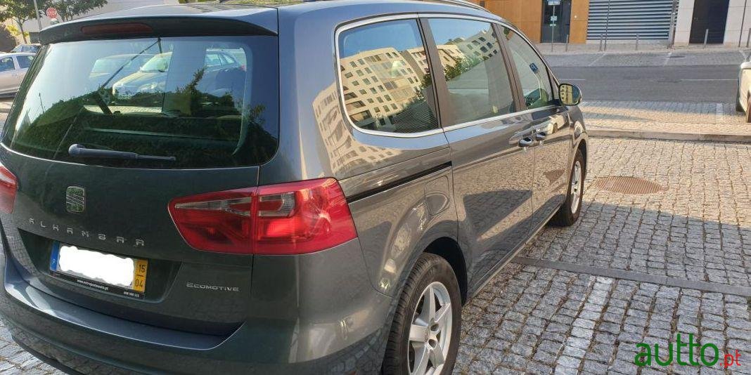 2015' SEAT Alhambra photo #3