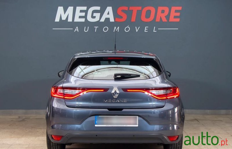 2019' Renault Megane photo #6