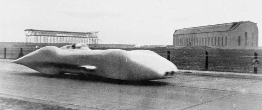 80 Years Ago, The Mercedes W125 Hit 432.7 km/h On A Public Road