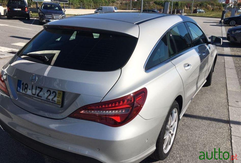 2017' Mercedes-Benz Cla-220 photo #2