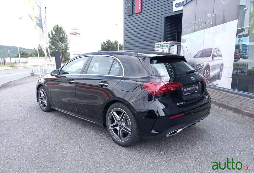 2023' Mercedes-Benz A 180 photo #5