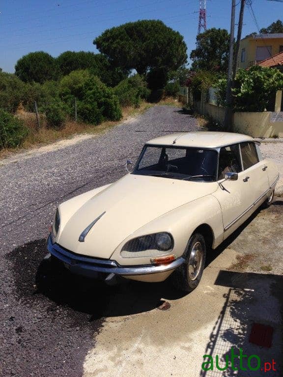1970' Citroen DS photo #4