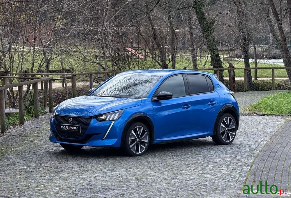 2021' Peugeot e-208 50 Kwh Gt Pack photo #1