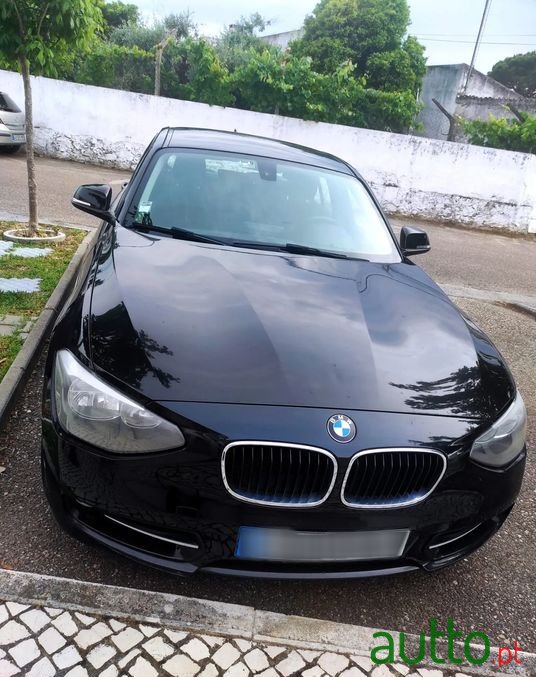 2013' BMW 116 photo #1