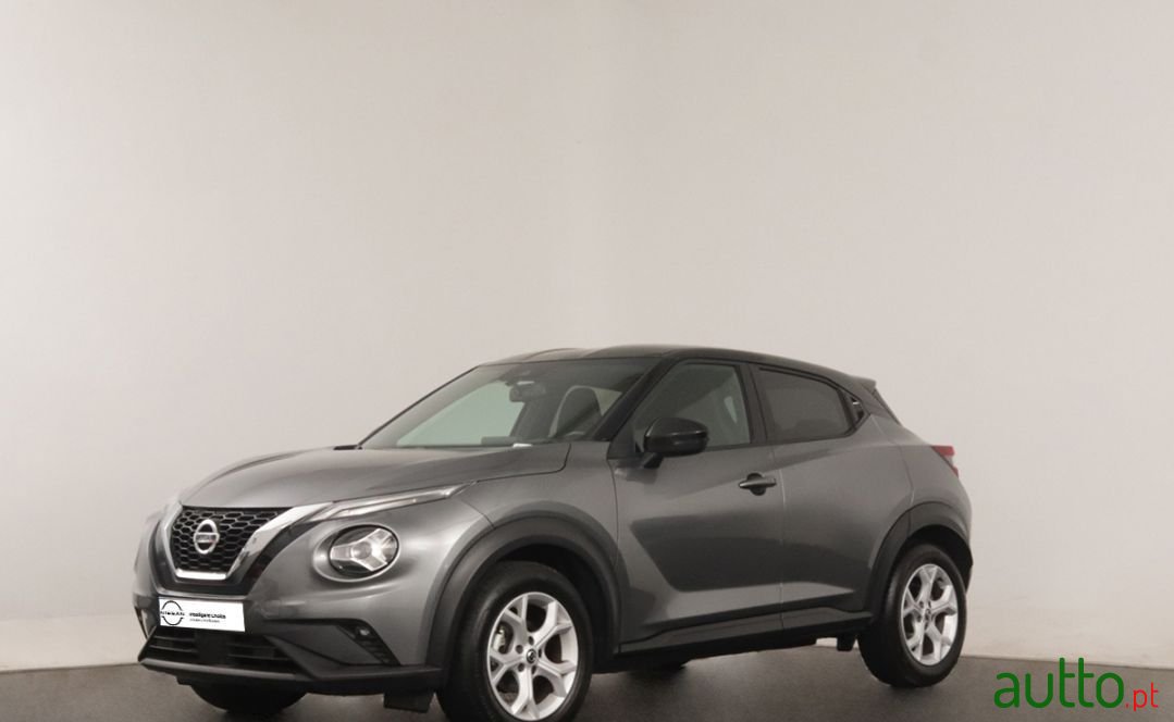 2021' Nissan Juke photo #2