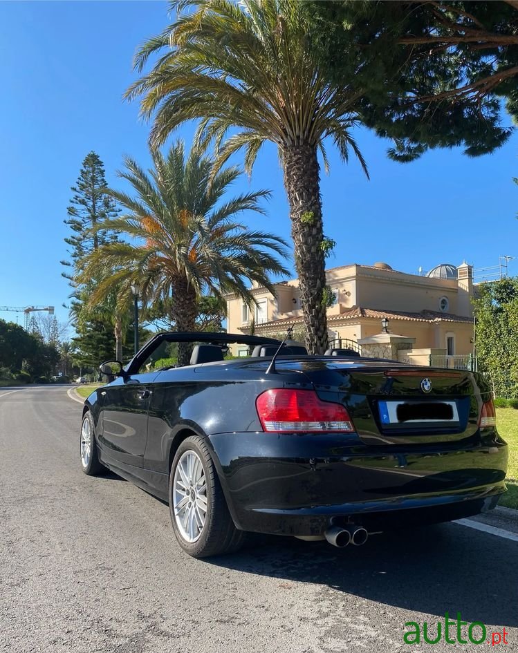 2009' BMW 118 I Edition Sport photo #1