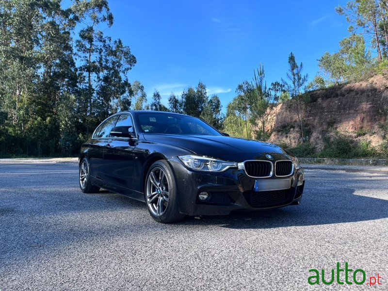 2016' BMW 318 photo #3