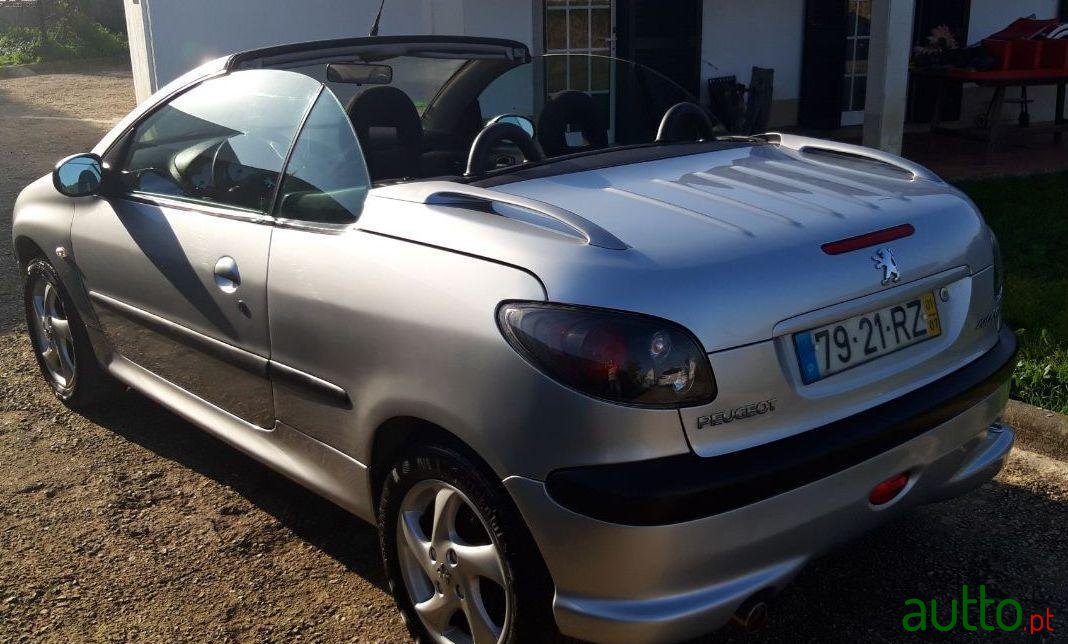 2001' Peugeot 206 1.6 photo #1