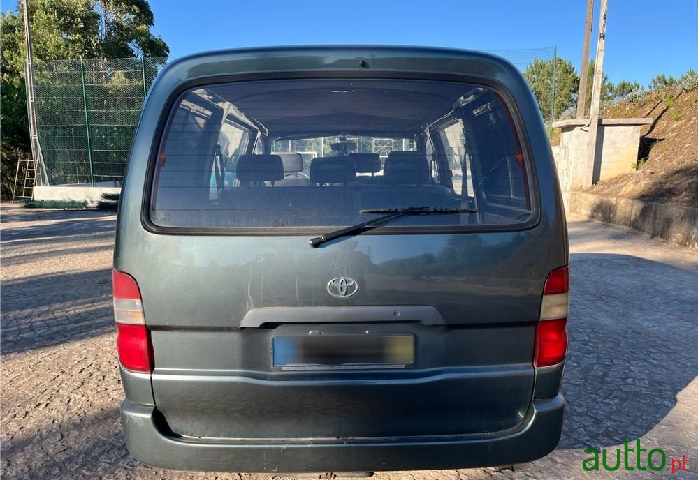 1997' Toyota HiAce photo #3