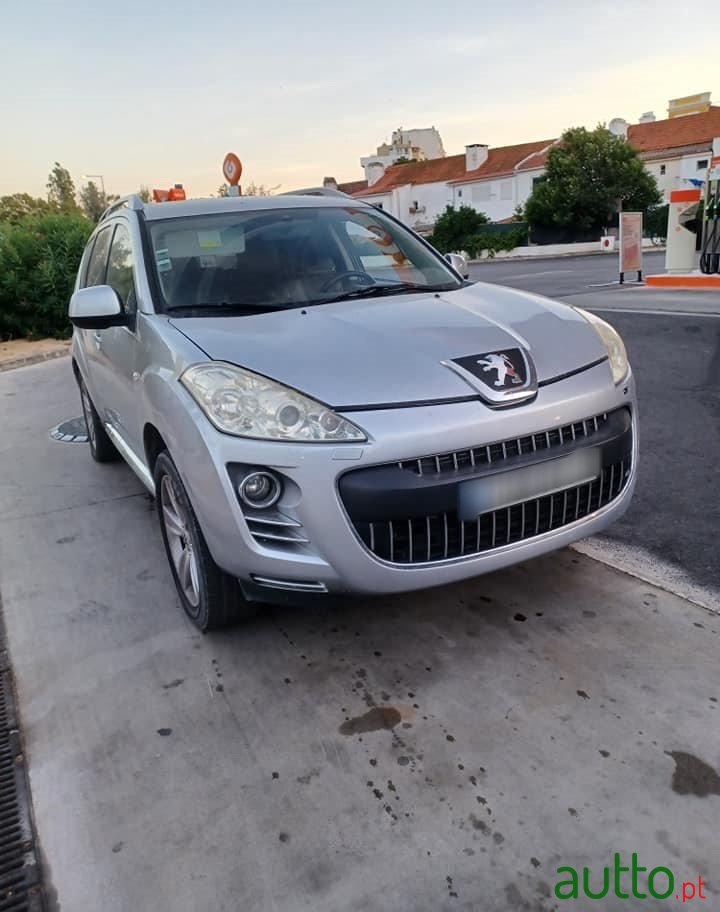 2009' Peugeot 4007 photo #1