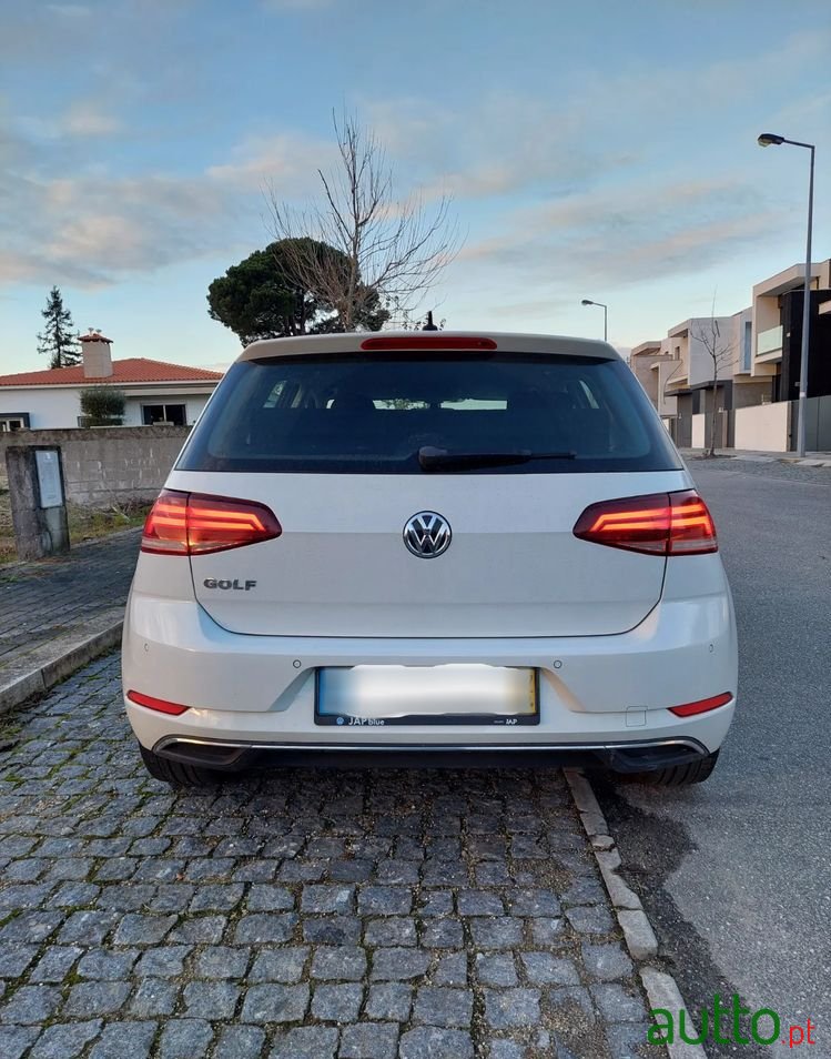 2017' Volkswagen Golf 1.6 Tdi Highline photo #6