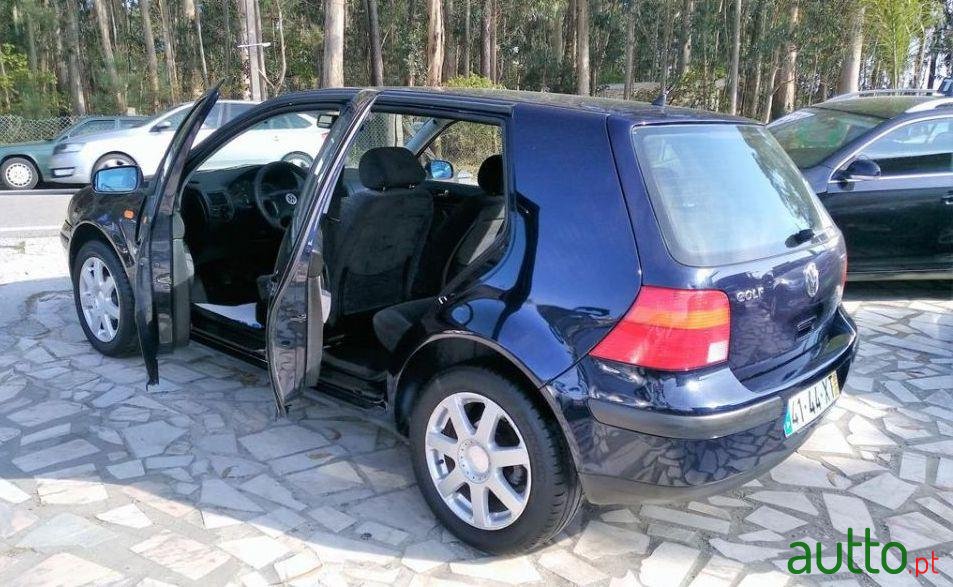 1998' Volkswagen Golf 1.9 Tdi Movie photo #2