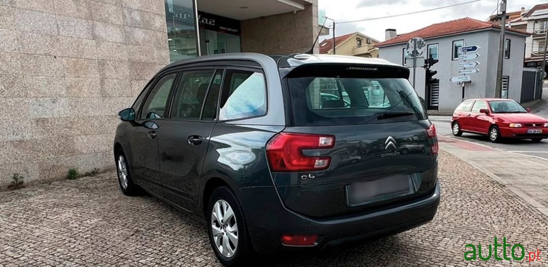 2015' Citroen C4 Grand Picasso photo #6