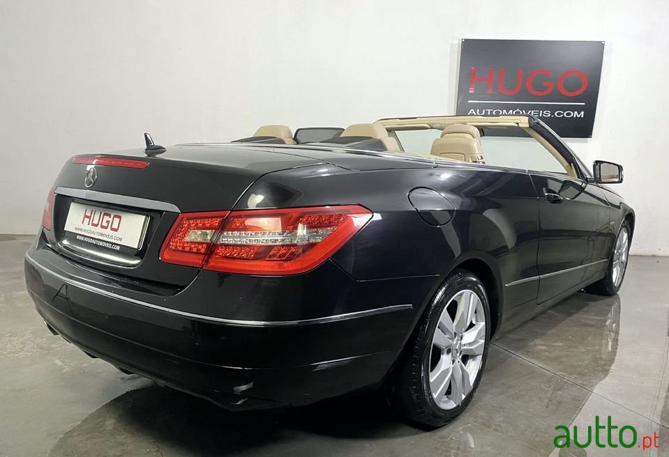 2010' Mercedes-Benz E-250 photo #3