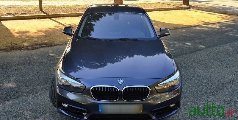 2016' BMW 116 D Line Sport Auto photo #2