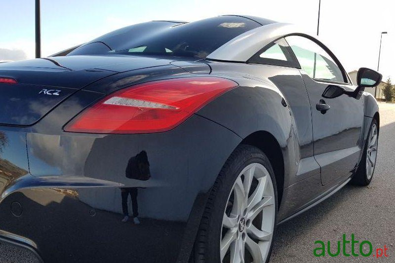 2010' Peugeot RCZ 2.0 Diesel photo #2