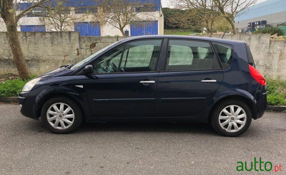 2007' Renault Scenic photo #3