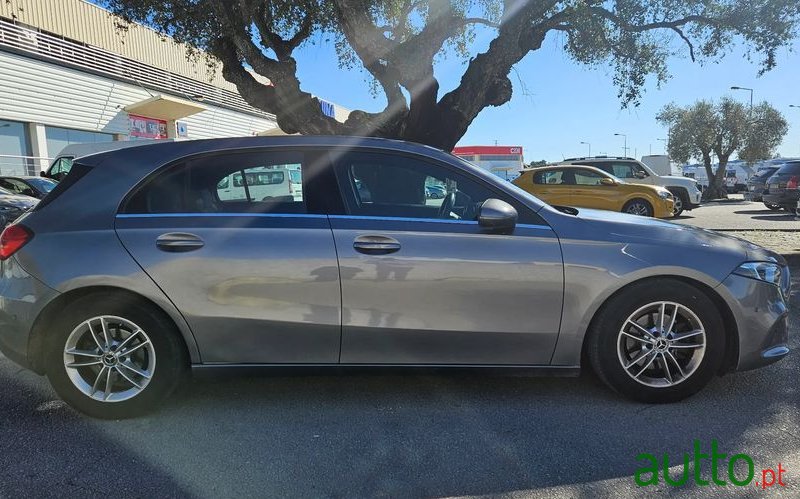 2018' Mercedes-Benz Classe A Style Plus photo #5