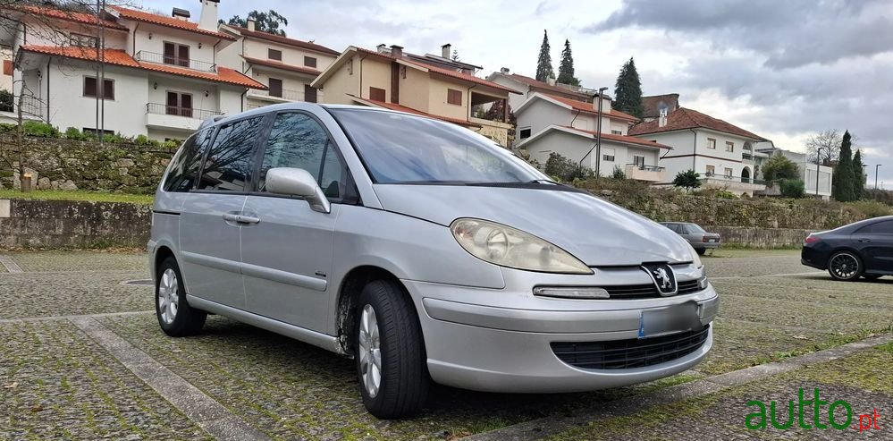 2005' Peugeot 807 2.0 Hdi Navteq photo #1