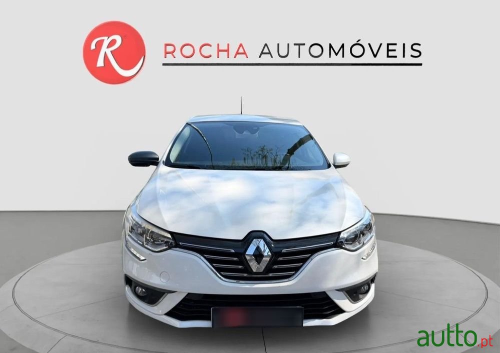 2019' Renault Megane photo #2