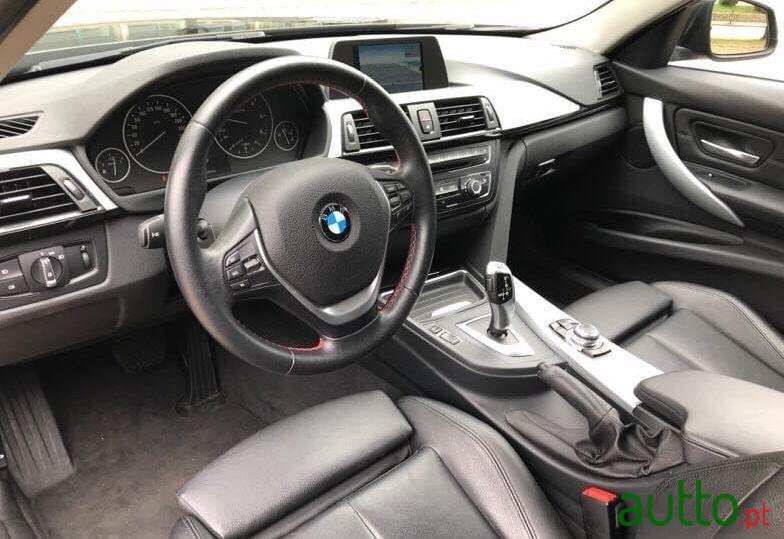 2014' BMW 320 Sport photo #3