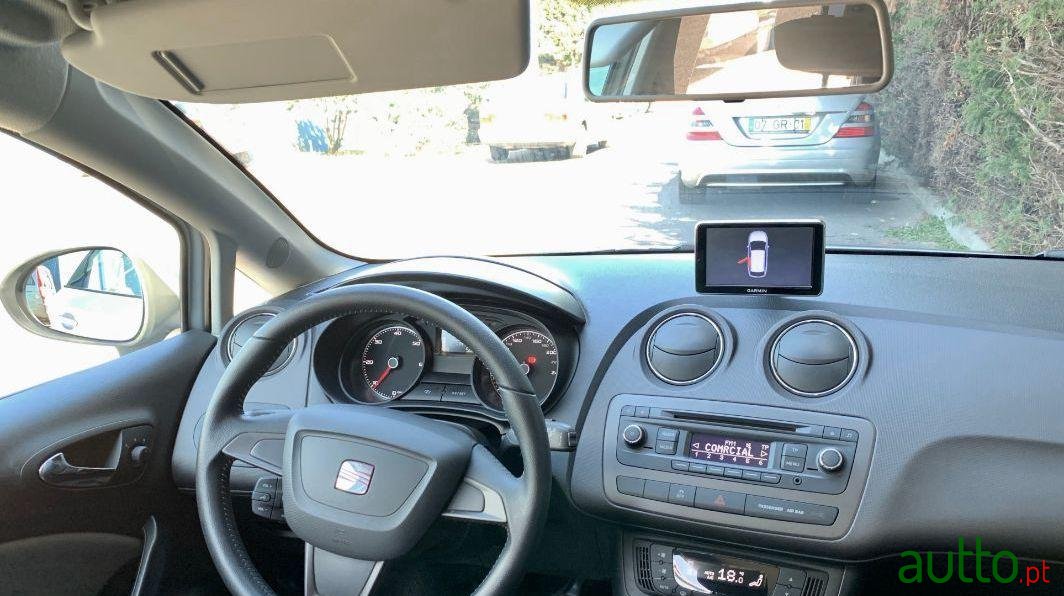 2013' SEAT Ibiza St photo #4