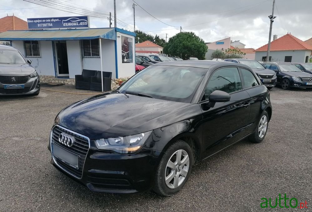 2011' Audi A1 photo #4