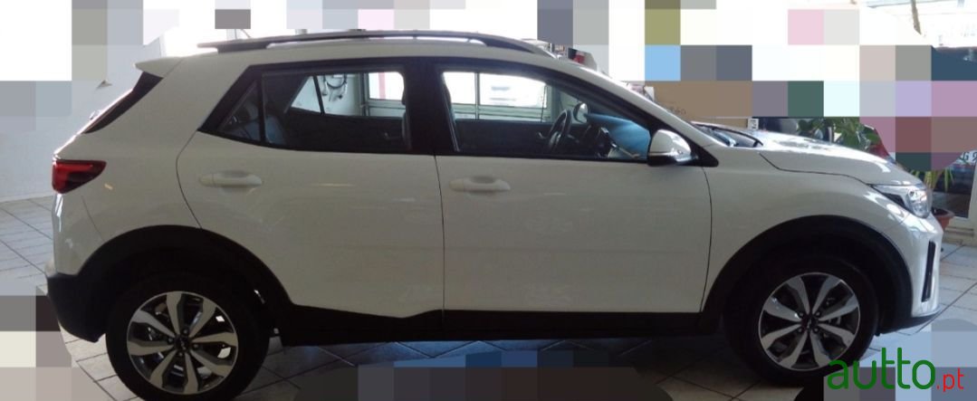 2022' Kia Stonic photo #3