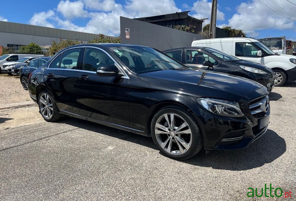 2015' Mercedes-Benz Classe C photo #1