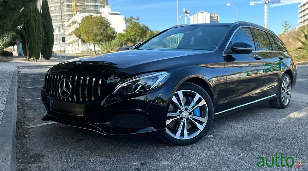 2017' Mercedes-Benz Classe C E photo #1