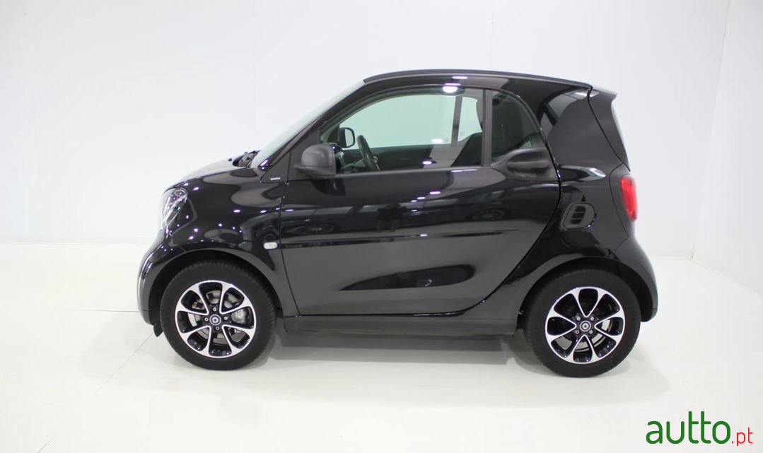 2017' Smart Fortwo photo #4