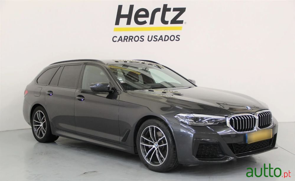 2022' BMW Série 5 D Pack photo #1
