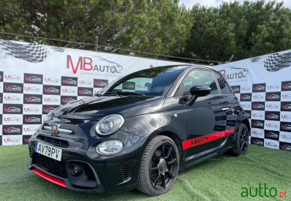 2016' Abarth 595 photo #2