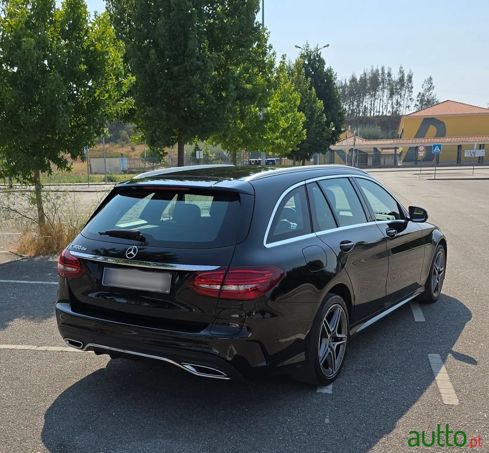 2020' Mercedes-Benz Classe C photo #5