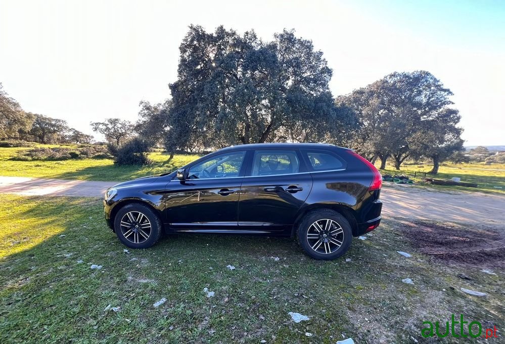 2017' Volvo Xc 60 2.0 D3 Momentum photo #3