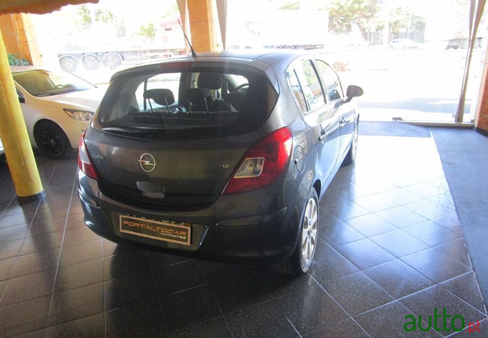 2008' Opel Corsa photo #4